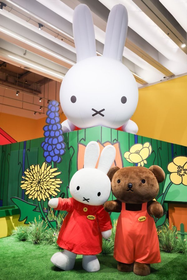 独宠北京！米菲70周年巡展首站启幕，遏抑巷子秘境+五大千里浸空间超好拍